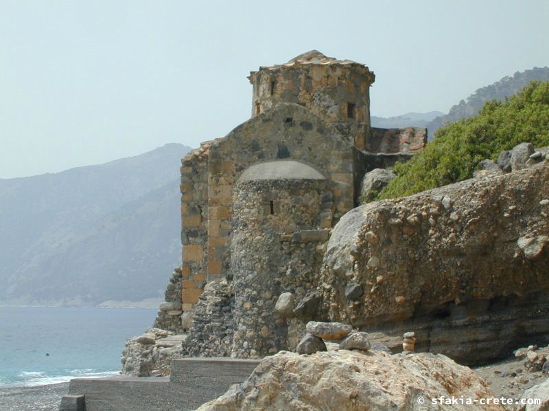 Photo report of a stay in and around Sfakia and Crete, May 2008